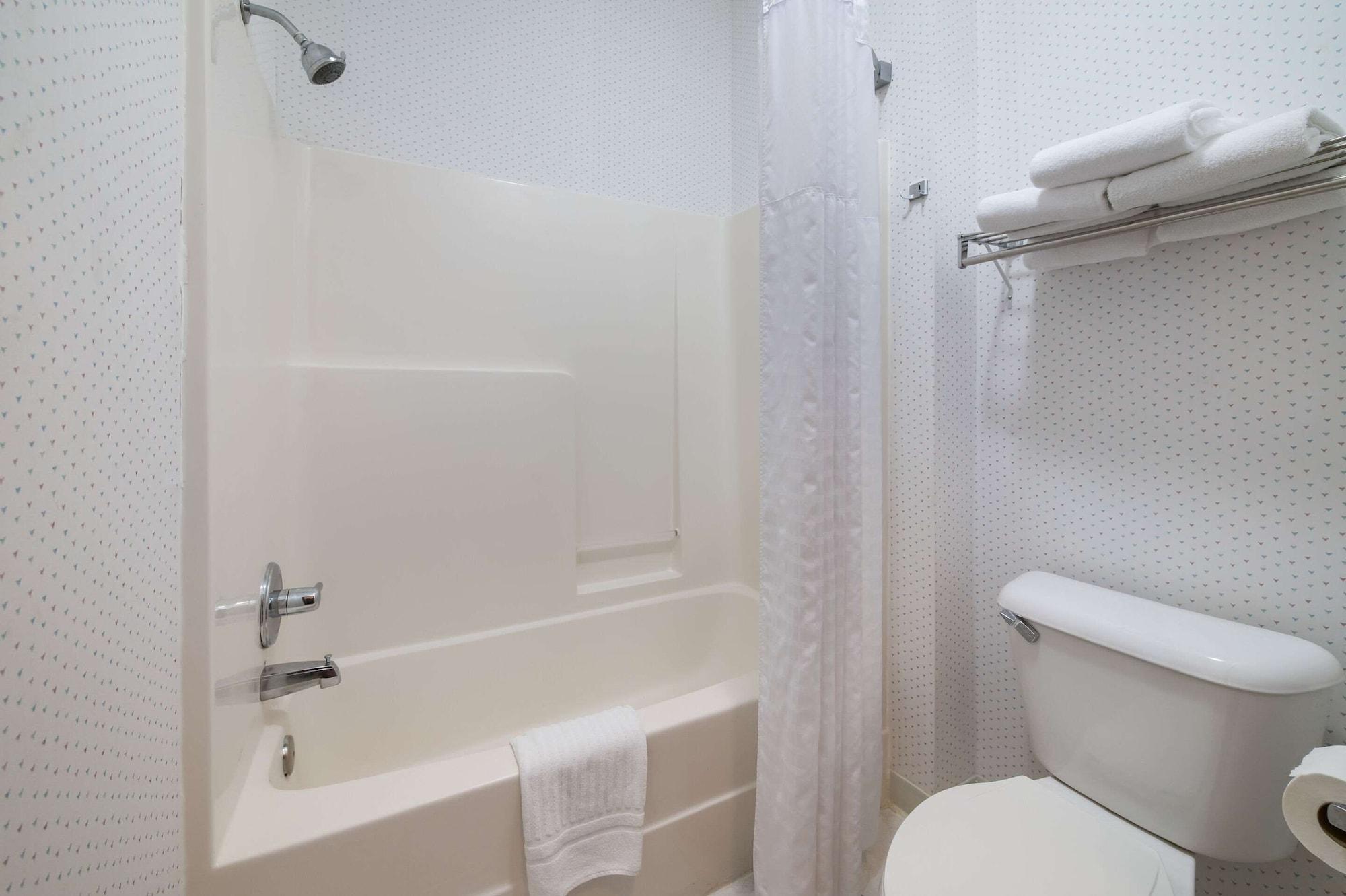 Rodeway Urbana University Area Inn